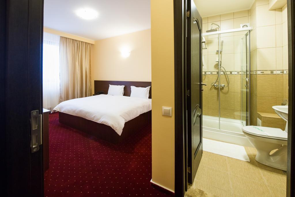Hotel Athos Voluntari Quarto foto