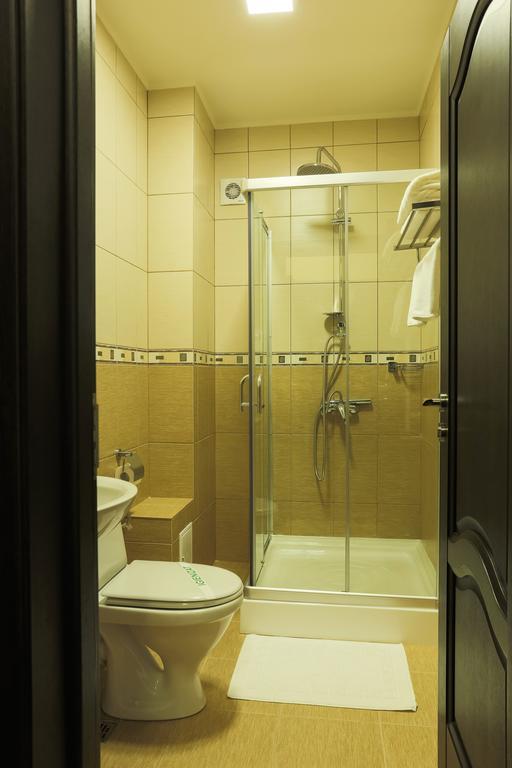 Hotel Athos Voluntari Quarto foto